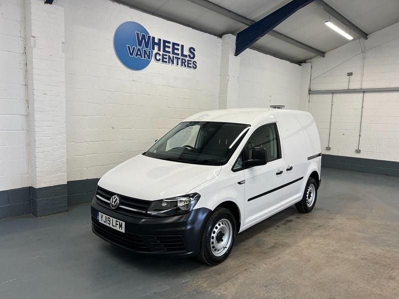 White Used 2019 VW Caddy Startline MPV | £9,790 (Good price) - Image 1/4