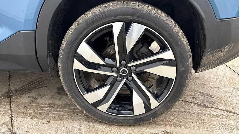 Used Volvo XC40 Plus 2025 Blue SUV