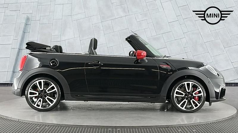 Used Mini John Cooper Works 228 HP (167 kW) 2023 Black Hatchback