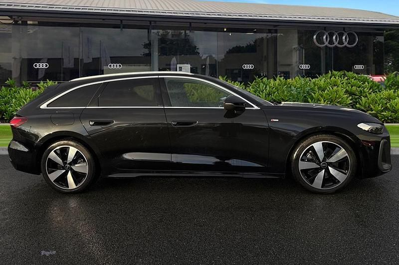 Used Audi A5 S-Line 204 HP (150 kW) 2025 Black Estate
