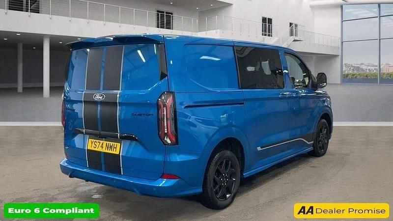 Used Ford Transit Custom 229 HP (168 kW) 2024 Blue Estate