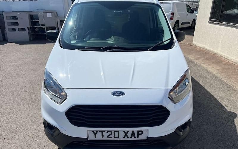 Usado Ford Transit Trend 101 HP (74 kW) 2023 Van