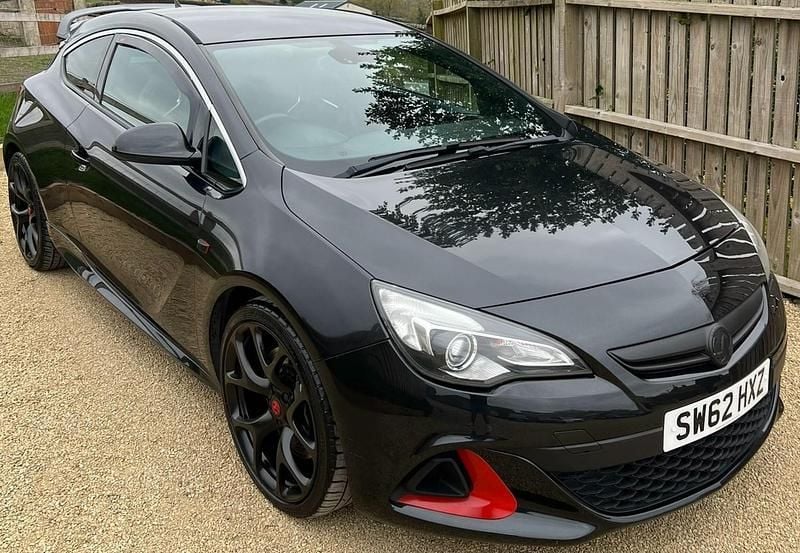 Black Used 2013 Vauxhall Astra GTC Hatchback | £8,995 (Fair price) - Image 1/3