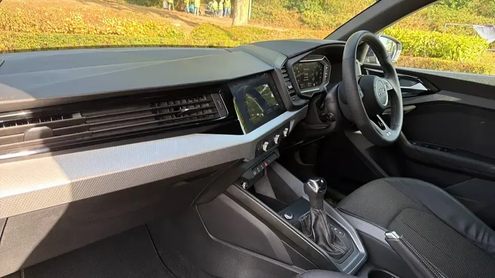 Used Audi A1 S-Line 150 HP (110 kW) 2025 Blue SUV