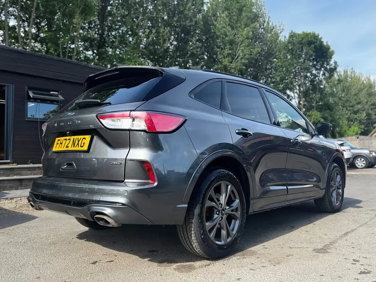 Used Ford Kuga ST-Line 225 HP (165 kW) 2023 Grey SUV