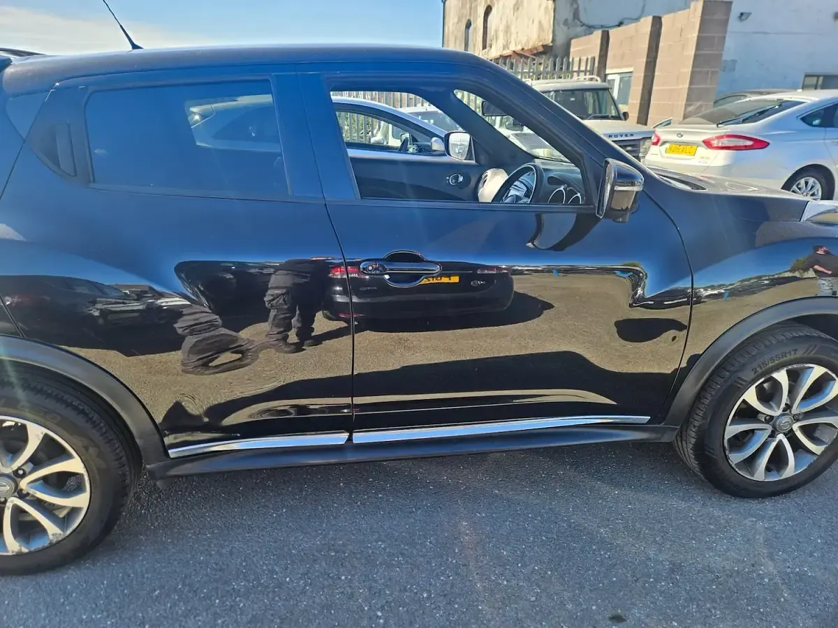 Used Nissan Juke Tekna 117 HP (86 kW) 2016 Black SUV