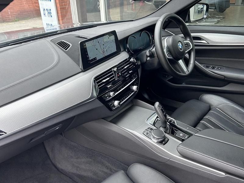 Used BMW 520 M Sport 2018 Blue Estate