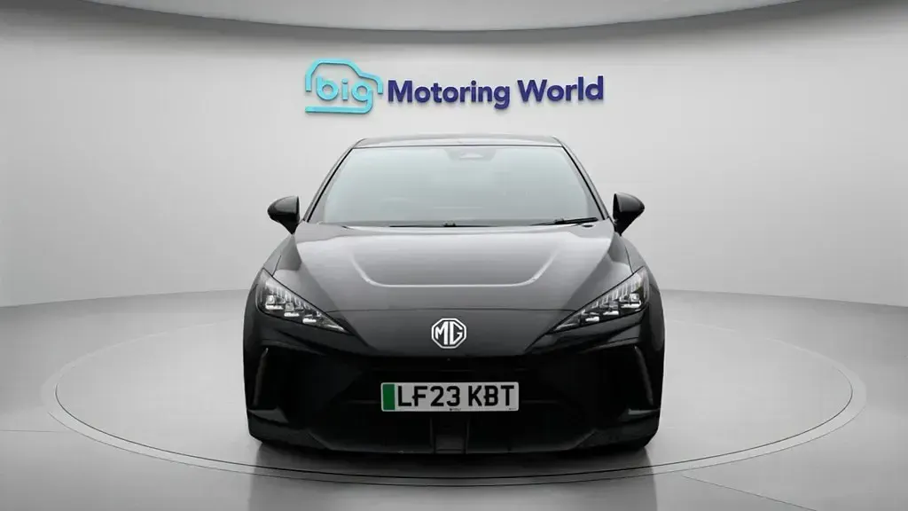 Usado MG MG4 EV Trophy 319 kW (435 HP) 2023 Citadino