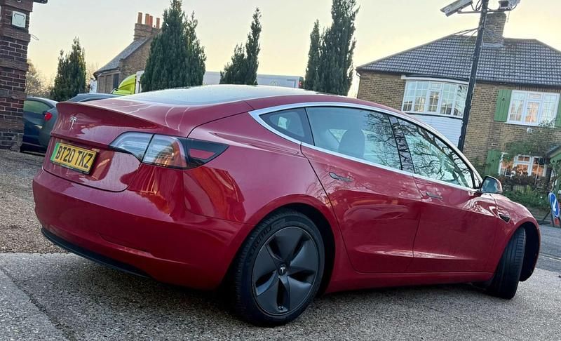 Used Tesla Model 3 Standard Range 366 kW (498 HP) 2020 Red Sedan