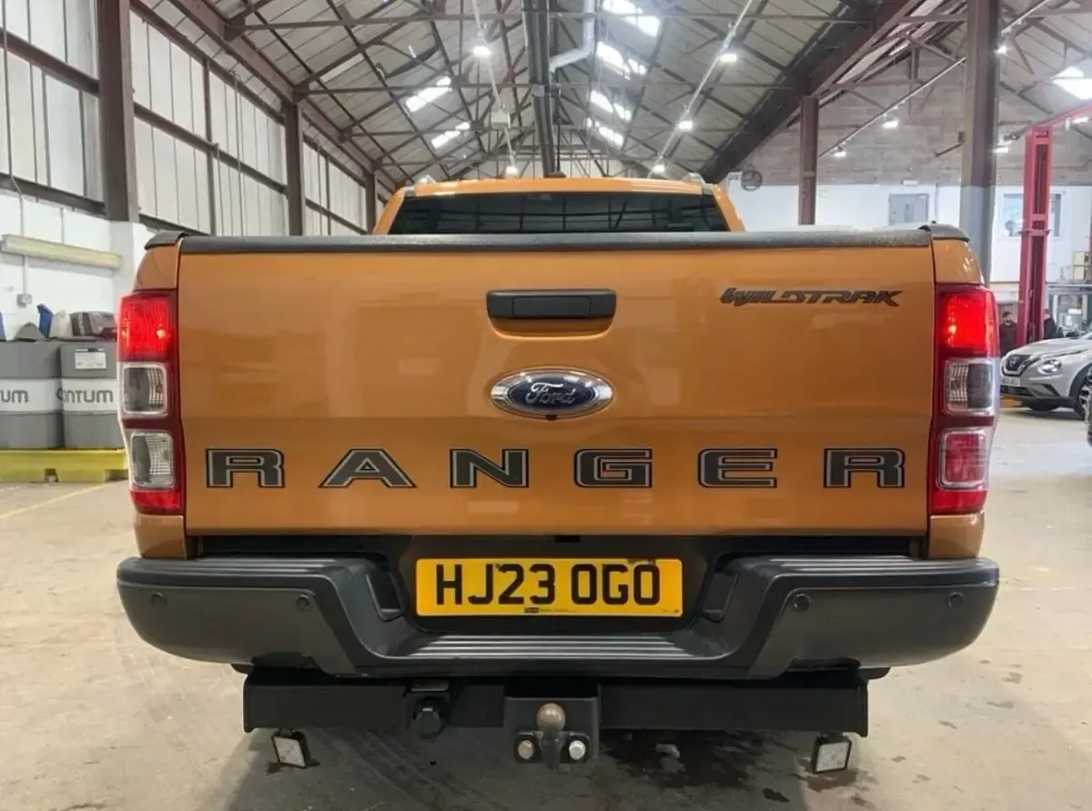 Used Ford Ranger Wildtrack 213 HP (156 kW) 2023 Orange Pickup
