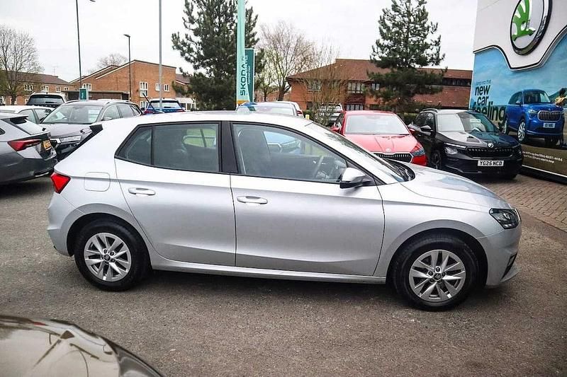 Used Skoda Fabia SE 113 HP (83 kW) 2025 Silver Hatchback