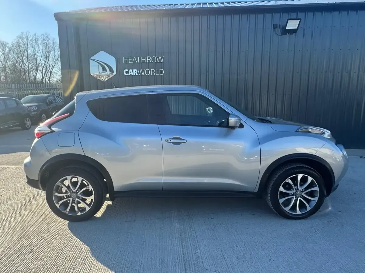 Używany Nissan Juke Tekna 110 KM (80 kW) 2016 Srebrny SUV