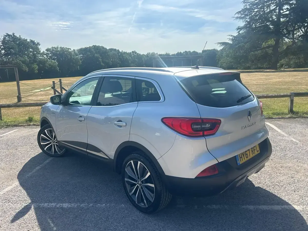 Used Renault Kadjar Signature 130 HP (95 kW) 2017 Silver SUV