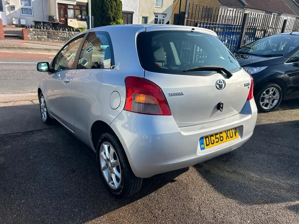 Used Toyota Yaris T3 2006 Silver Hatchback