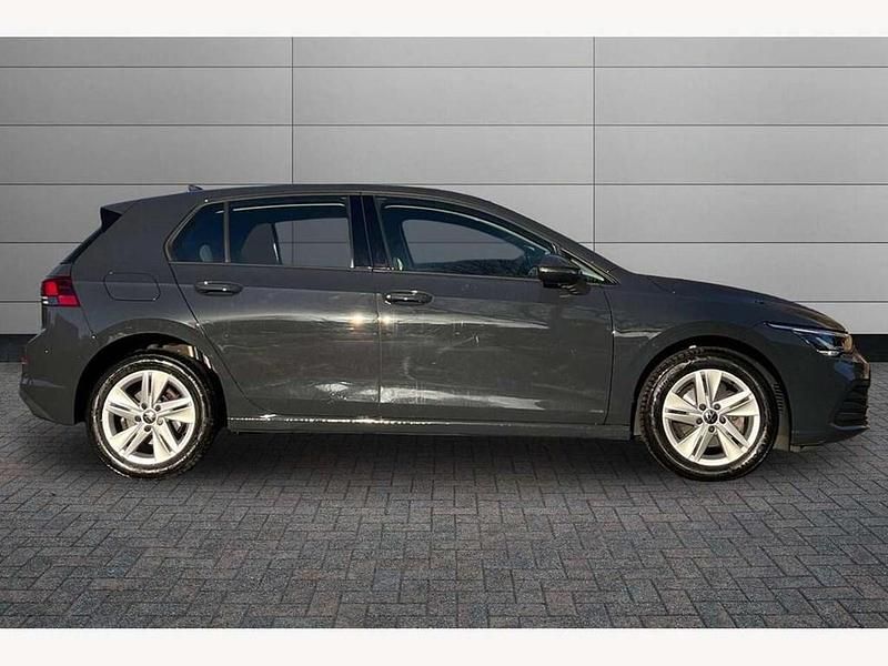 Used VW Golf VIII Life 110 HP (80 kW) 2023 Grey Hatchback