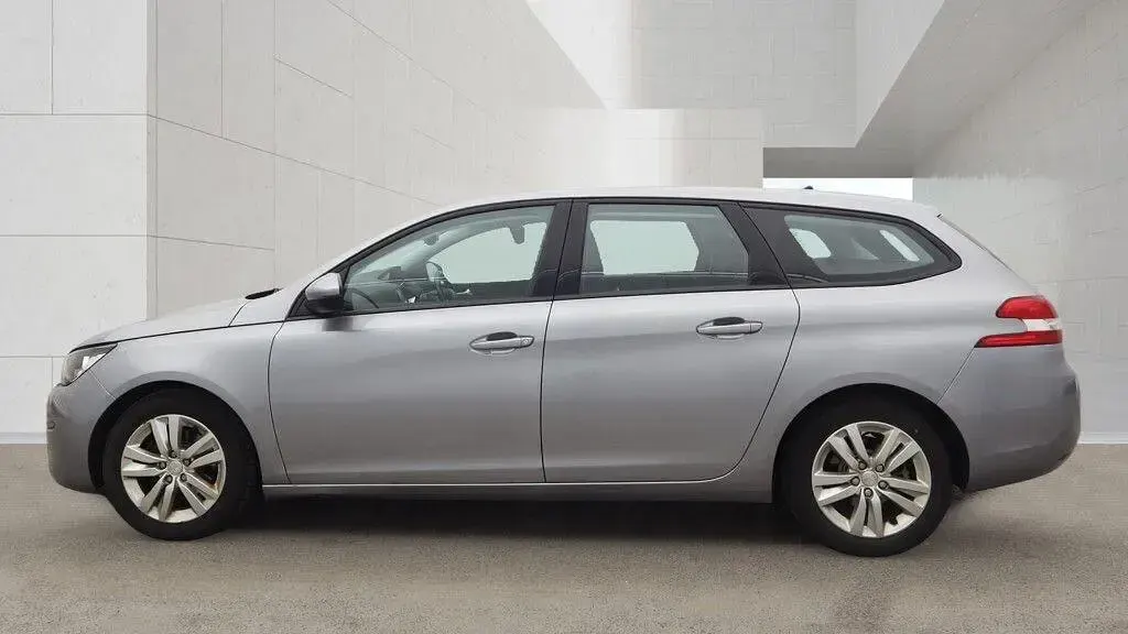 Used Peugeot 308 SW Active 130 HP (95 kW) 2017 Grey Estate