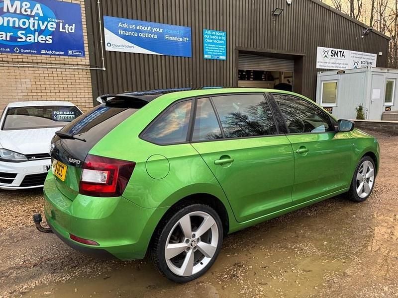 Used Skoda Rapid Sport 105 HP (77 kW) 2015 Green Hatchback