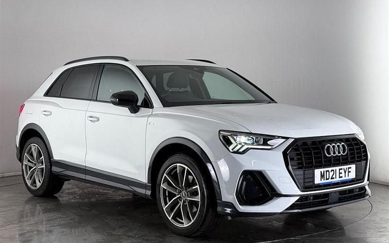 Begagnad Audi Q3 Black Edition 150 HK (110 kW) 2023 SUV