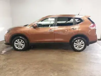 Used Nissan X-Trail Acenta 130 HP (95 kW) 2017 Orange SUV