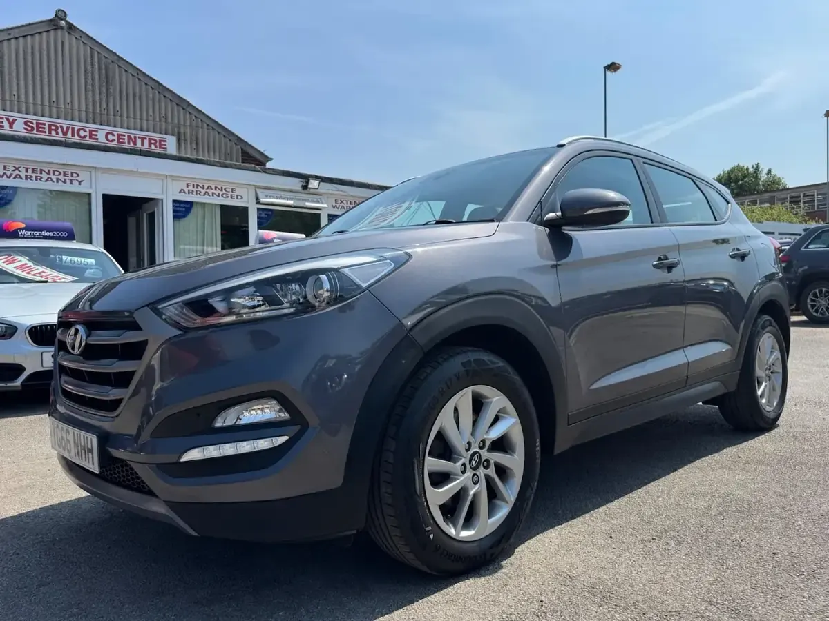 Used Hyundai Tucson SE 2016 Grey SUV