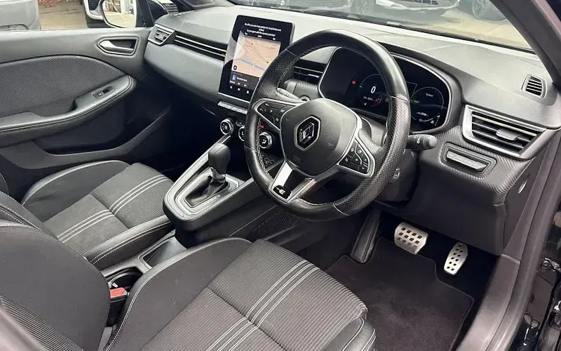 Used Renault Clio Engineered 145 HP (106 kW) 2022 Hatchback