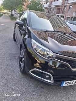 Usado Renault Captur Dynamique 90 HP (66 kW) 2014 Preto SUV