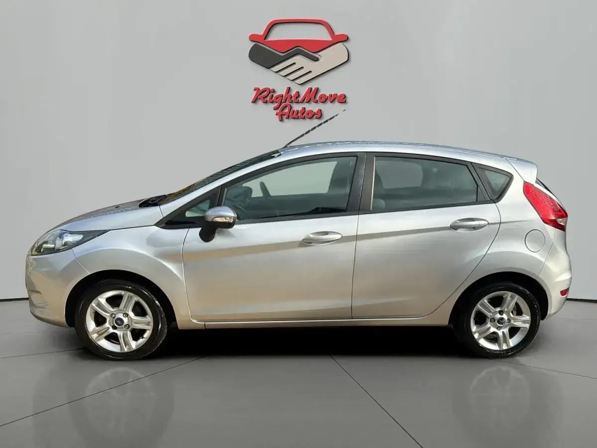 Usado Ford Fiesta Style 2009 Prateado Citadino
