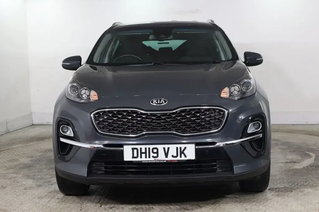 Used Kia Sportage 130 HP (95 kW) 2019 Grey SUV
