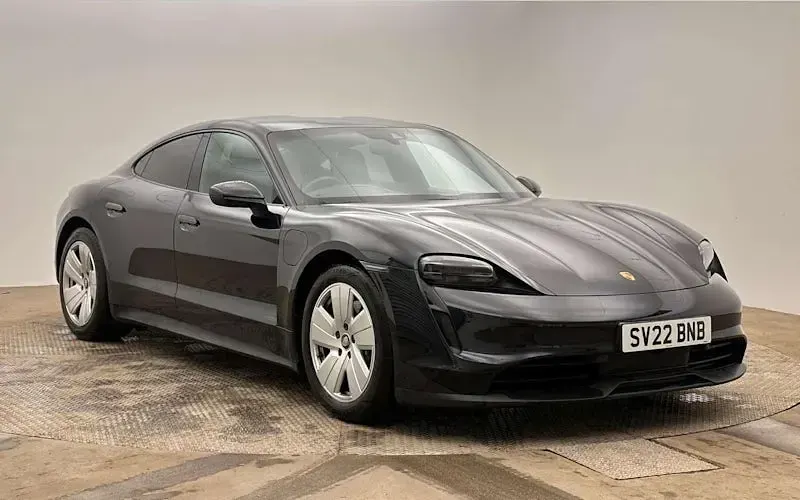 Used Porsche Taycan 300 kW (408 HP) 2023 Sedan