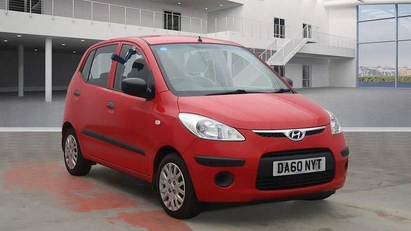 Red Used 2010 Hyundai i10 Classic Hatchback | £2,500 (Good price) - Image 1/4