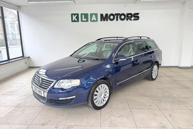 Blue Used 2010 VW Passat Highline Estate | £2,495 (Fair price) - Image 1/1