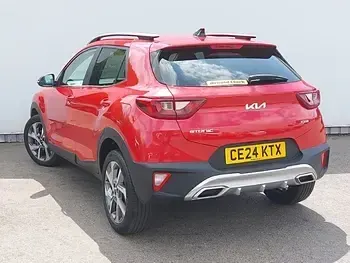 Used Kia Stonic GT-Line 99 HP (72 kW) 2024 Red SUV