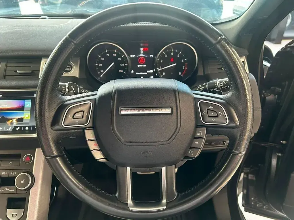 Used Land Rover Range Rover evoque HSE Dynamic 2018 Grey Estate