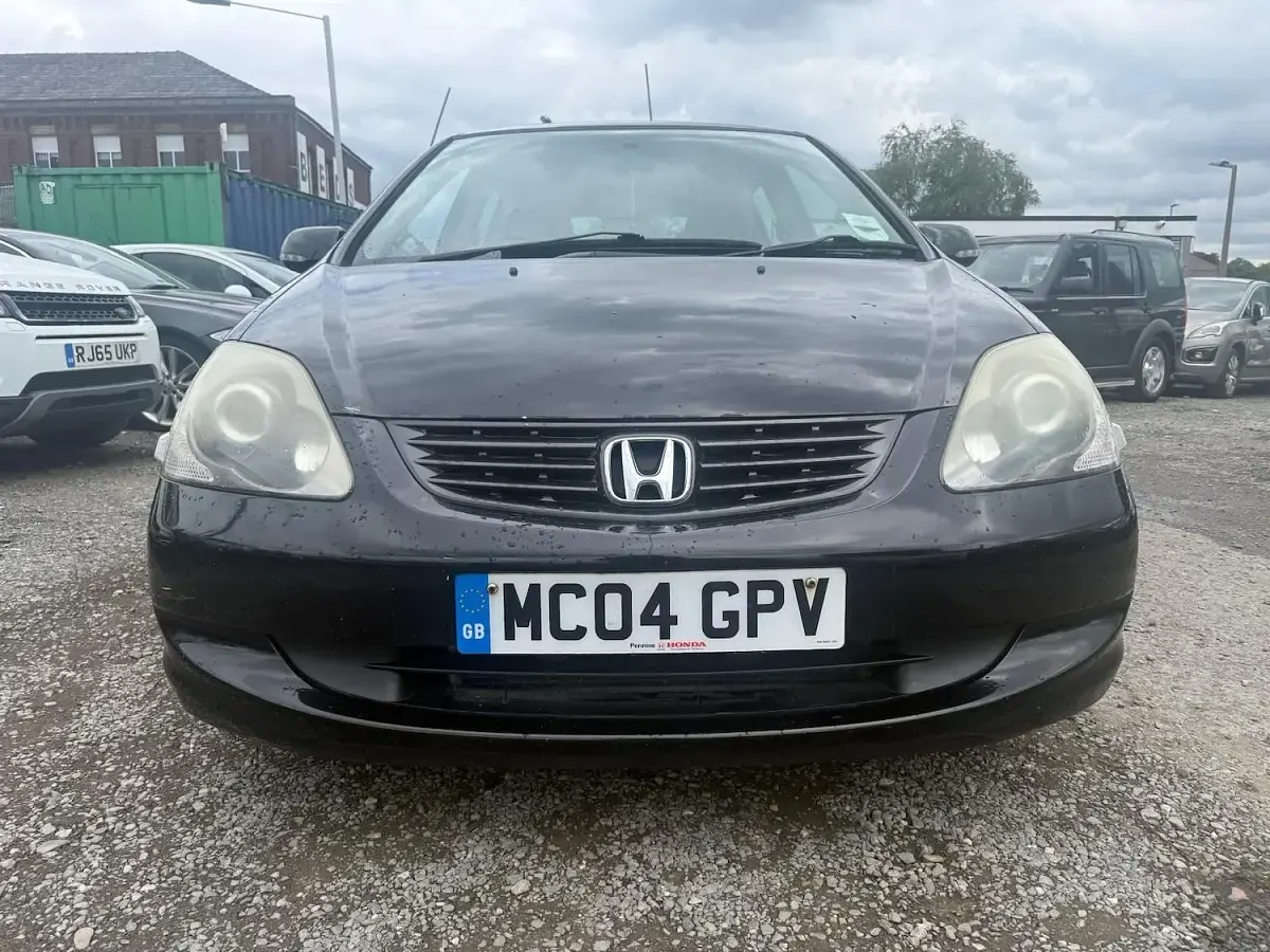Used Honda Civic Executive 110 HP (80 kW) 2004 Black Hatchback
