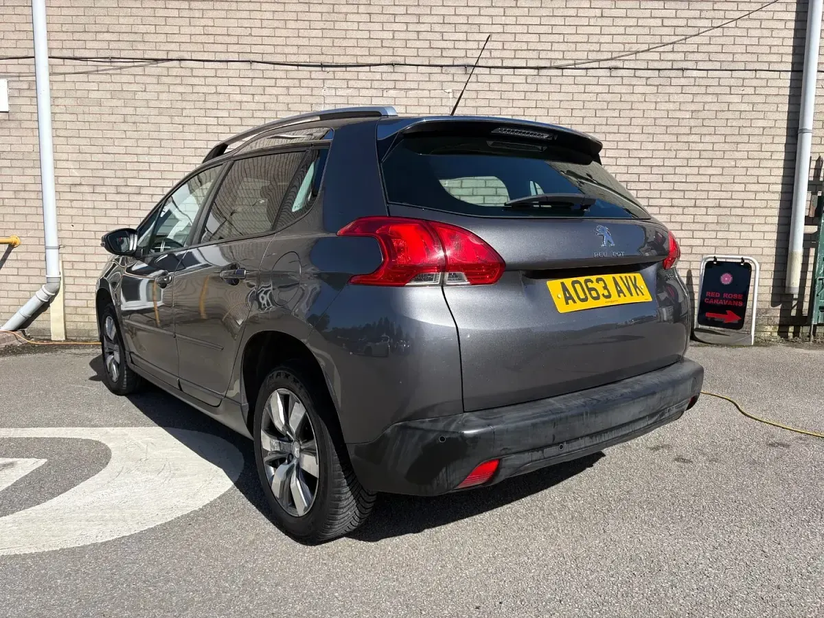 Used Peugeot 2008 Active 120 HP (88 kW) 2013 Grey SUV
