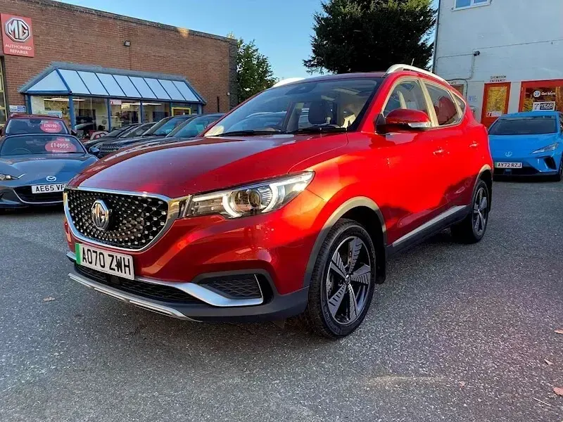 Used MG ZS Exclusive 114 kW (156 HP) 2020 Red Sedan