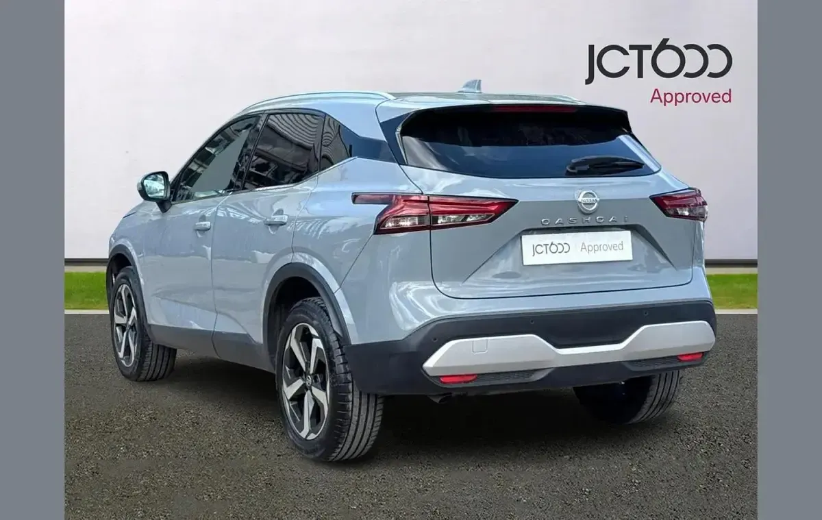 Used Nissan Qashqai N-Connecta 138 HP (101 kW) 2022 Grey SUV
