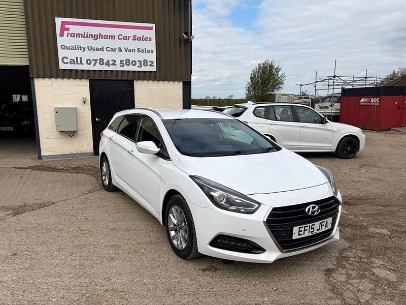 Used Hyundai i40 SE 2015 White Estate