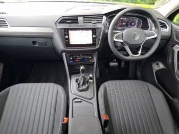Image 3/4