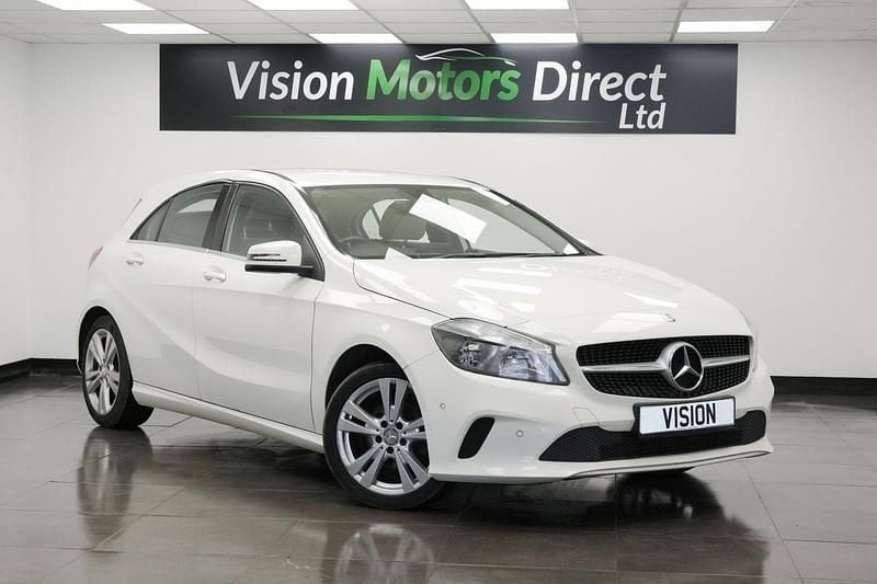 Used Mercedes A180 Executive 2015 White Hatchback