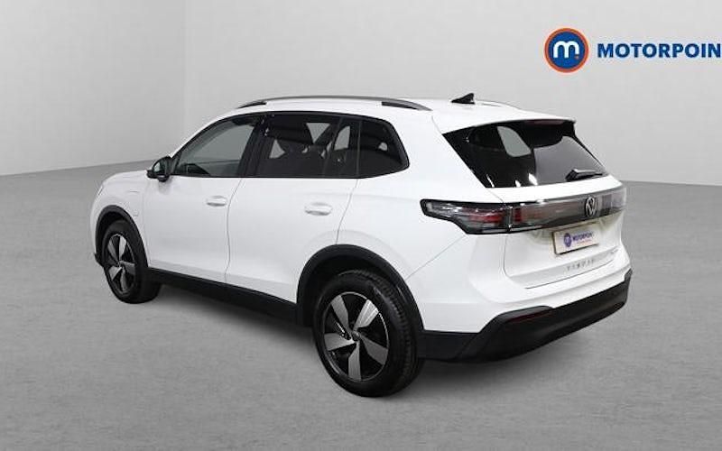 Usado VW Tiguan Match 204 HP (150 kW) 2025 Branco SUV