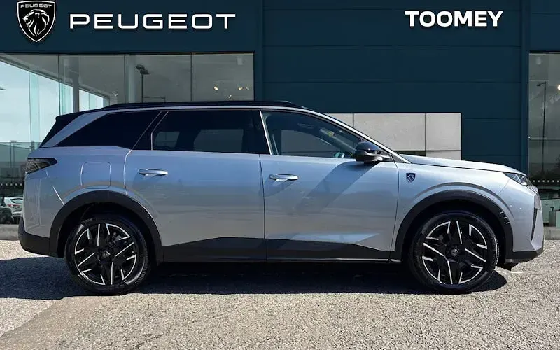 Used Peugeot 5008 GTi 136 HP (100 kW) 2025 Grey SUV