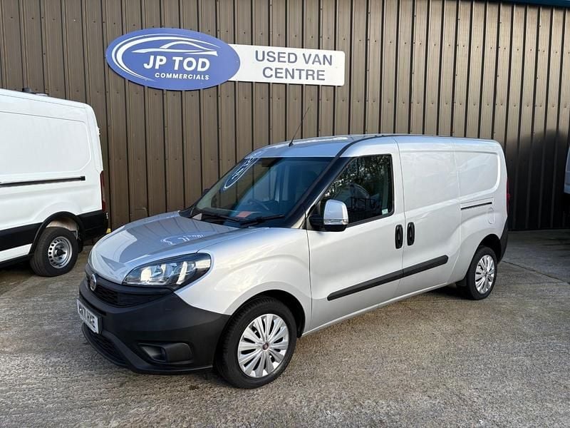 Silver Used 2021 Fiat Doblò MPV | £6,995 (Good price) - Image 1/4