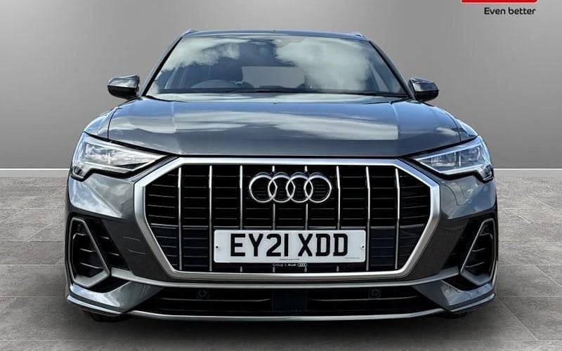 Begagnad Audi Q3 S-Line 150 HK (110 kW) 2023 SUV