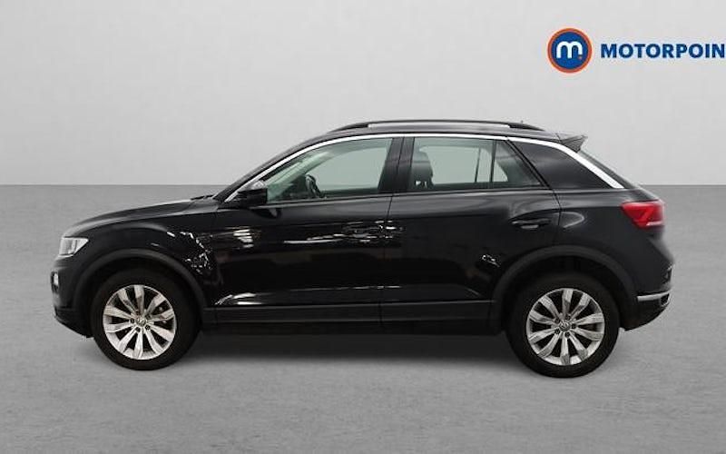 Used VW T-Roc SE 116 HP (85 kW) 2020 Black SUV