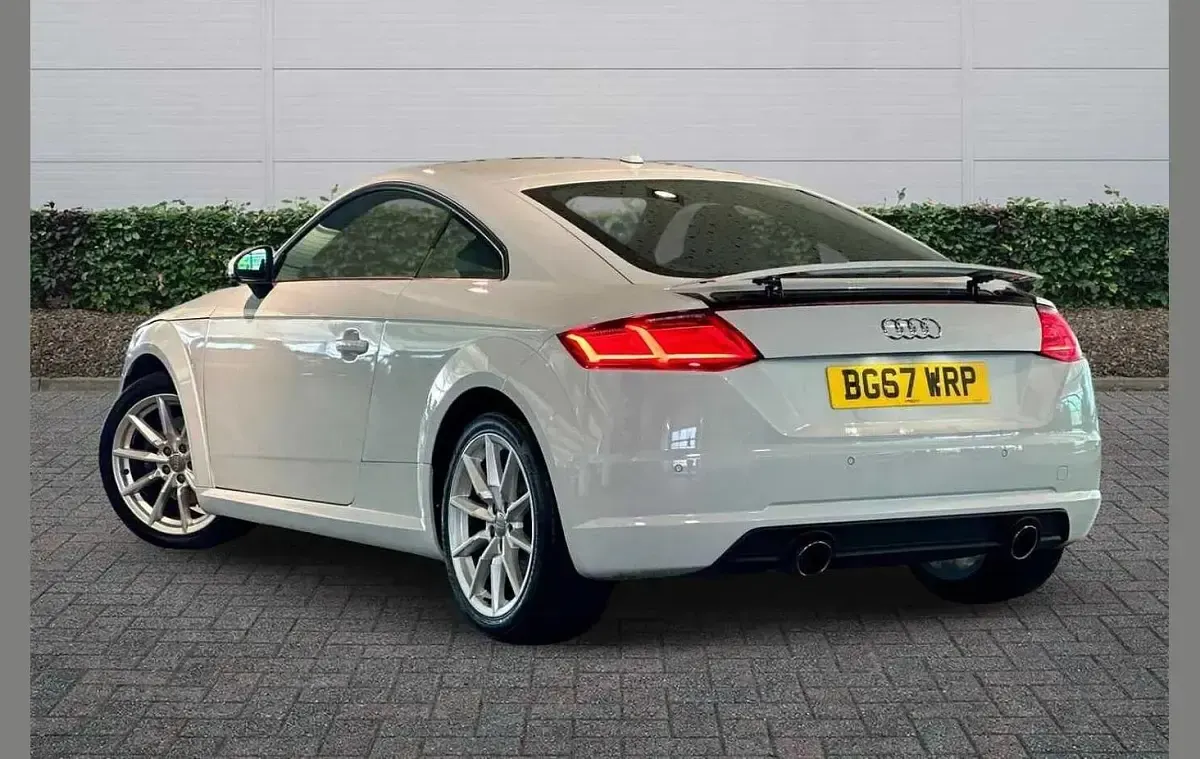 Used Audi TT Sport 180 HP (132 kW) 2017 White Coupe