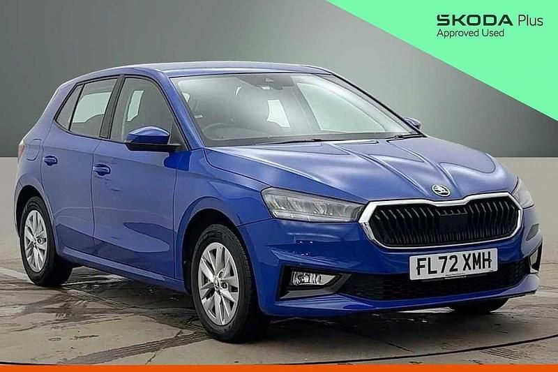 Used Skoda Fabia Comfort 59 HP (43 kW) 2022 Energy blue Hatchback