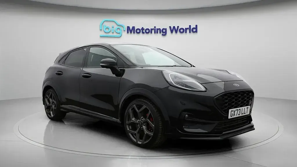 Begagnad Ford Puma ST 200 HK (147 kW) 2023 Svart SUV