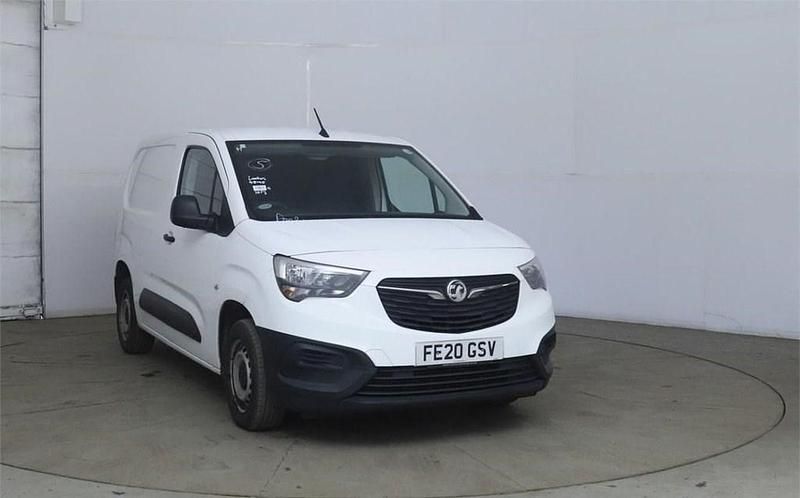 Used Vauxhall Combo Edition 75 HP (55 kW) 2020 White MPV