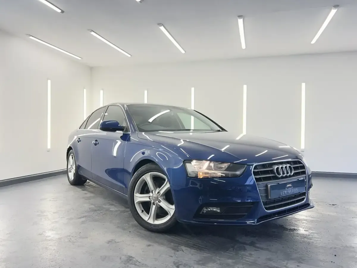 Usado Audi A4 2015 Azul Sedan